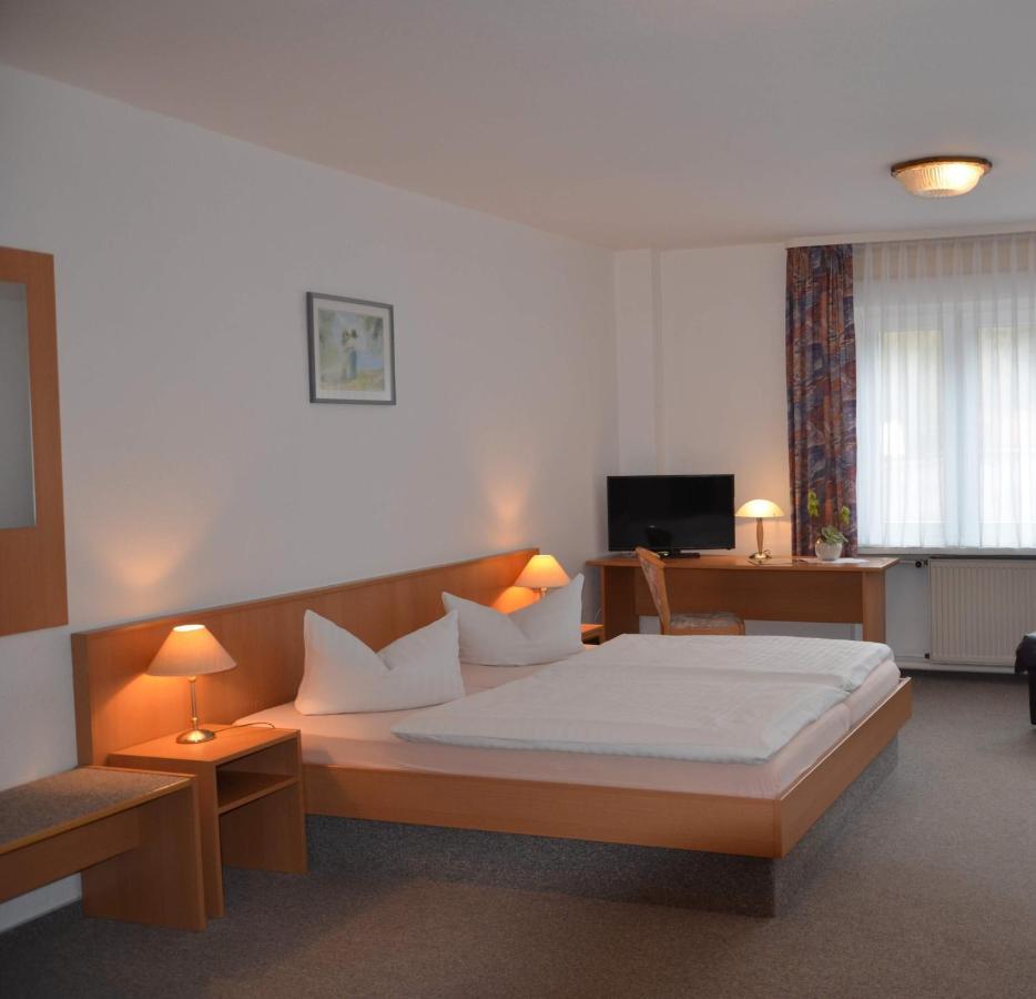 Pension Landhaus Machold フリードリッヒローダ エクステリア 写真