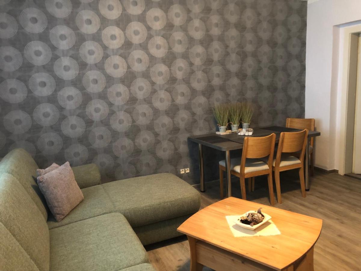 Pension Landhaus Machold フリードリッヒローダ エクステリア 写真