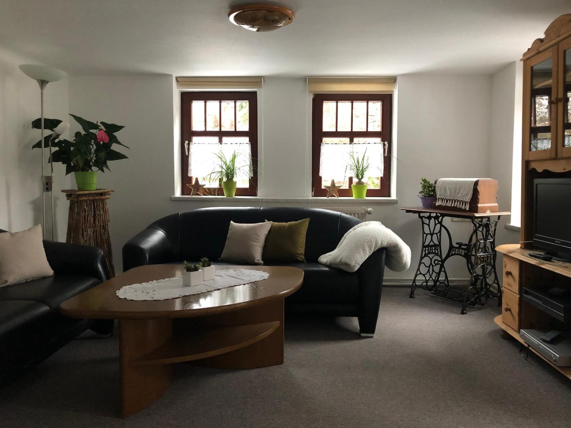 Pension Landhaus Machold フリードリッヒローダ エクステリア 写真